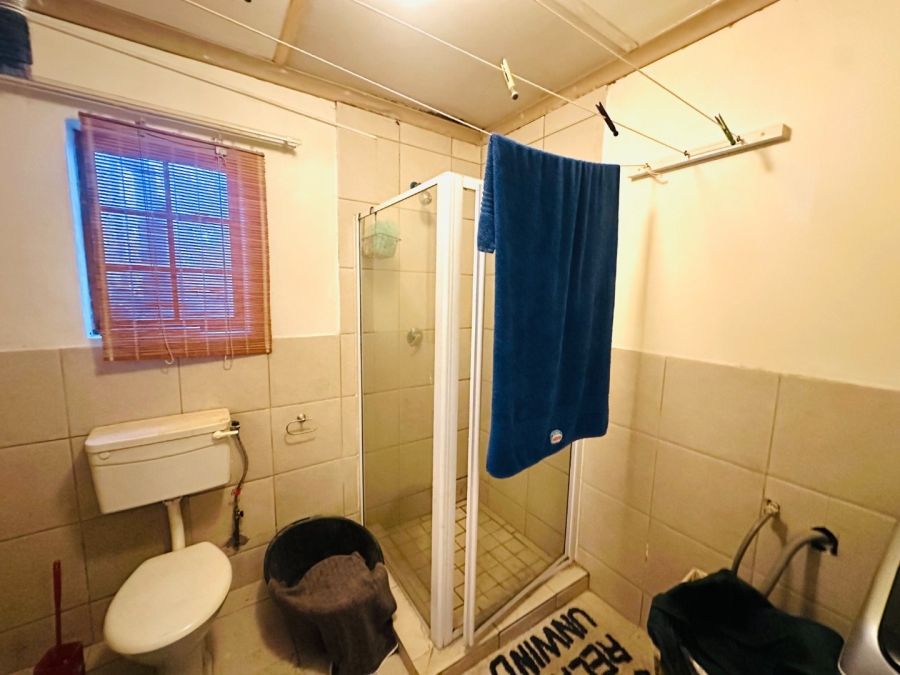 To Let 3 Bedroom Property for Rent in Loerie Park Western Cape